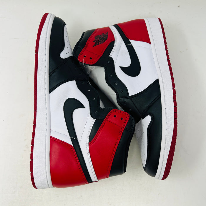 Jordan 1 Retro Black Toe (2016)