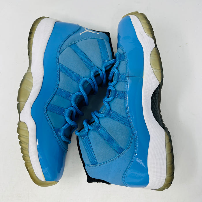 Jordan 11 Retro Pantone