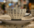 16 Piece Black & White Dinner Set