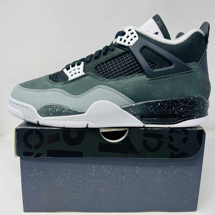 Jordan 4 Retro Fear 2024 brand new sneakers with good box condition