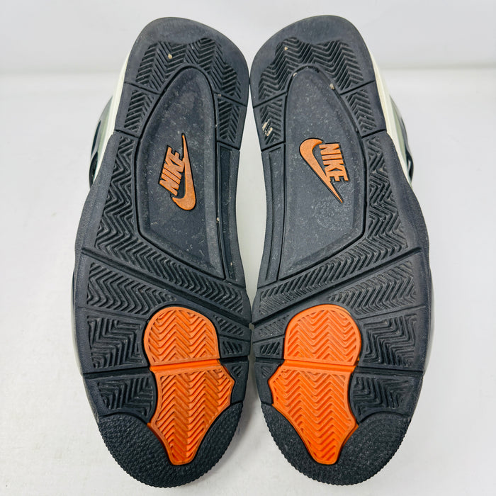 Jordan 4 Retro OG SP Undefeated (2025)