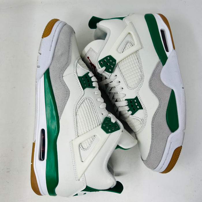 Jordan 4 Retro SB Pine Green