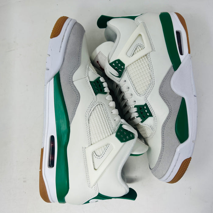 Jordan 4 Retro SB Pine Green