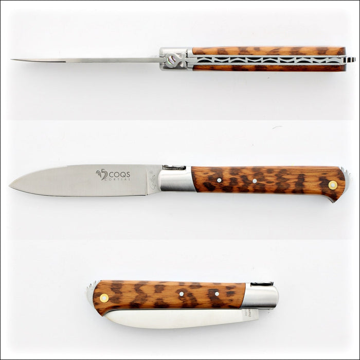 5 Coqs Pocket Knife, Amourette & Mother of Pearl inlay handle detail. Handcrafted details, 100% Made in France.