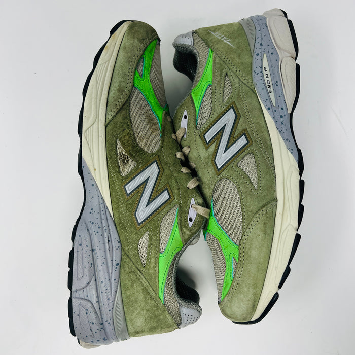 New Balance 990v3 MiUSA Patta Keep Your Family Close