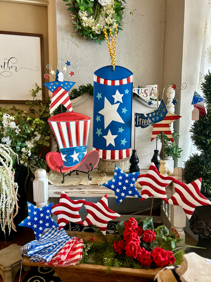 Americana: 3 Stars Red, White, Blue Metal Stake with Easel