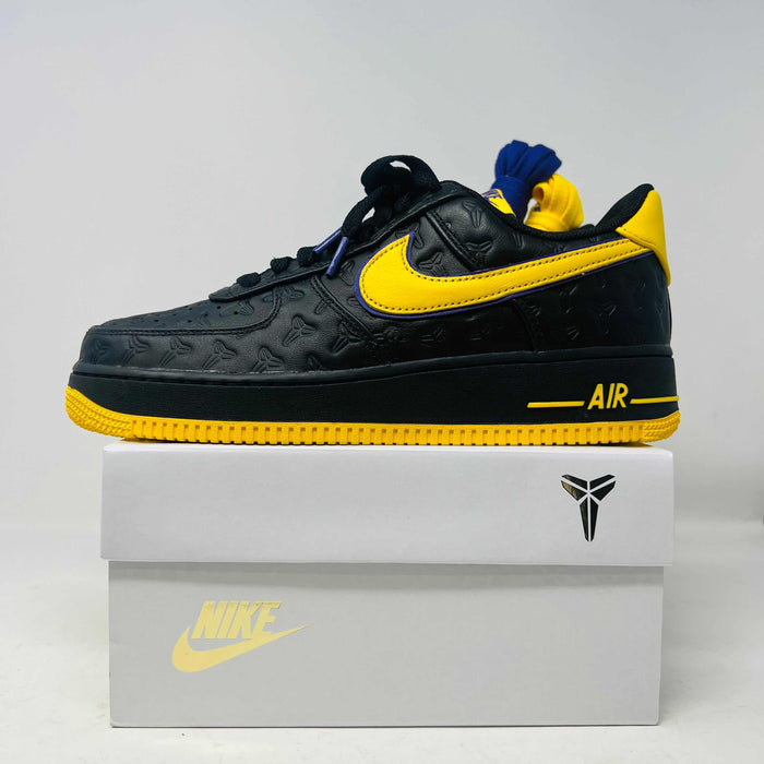 Nike Air Force 1 Low Kobe Bryant Lakers Away, limited edition sneaker on box.