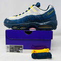 Nike Air Max 95 SB Eric Koston sneaker in obsidian and speed yellow with extra laces on box