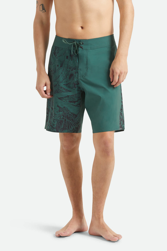 Men's Blitz Boardshort 19" in the color Primary Green - Men's Front View