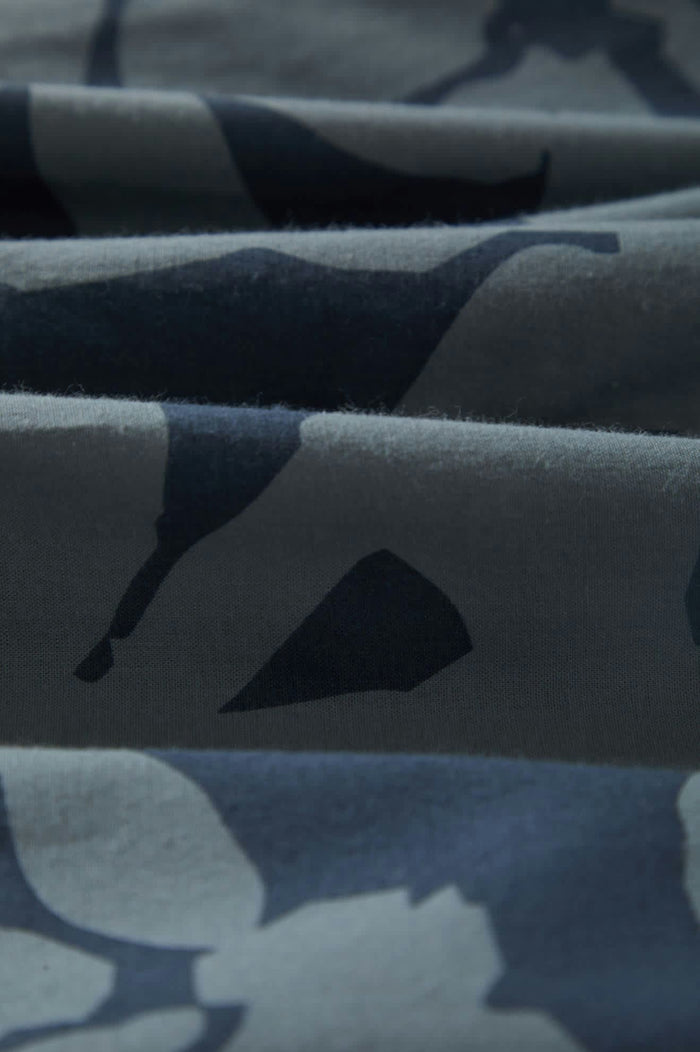 Men's Charter Print S/S Shirt in the color Washed Navy/Azure Blue Floral - Additional Laydown image