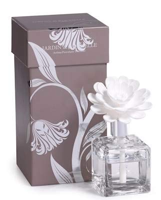 Chrysanthemum Porcelain Room Diffuser - Wilson Lee