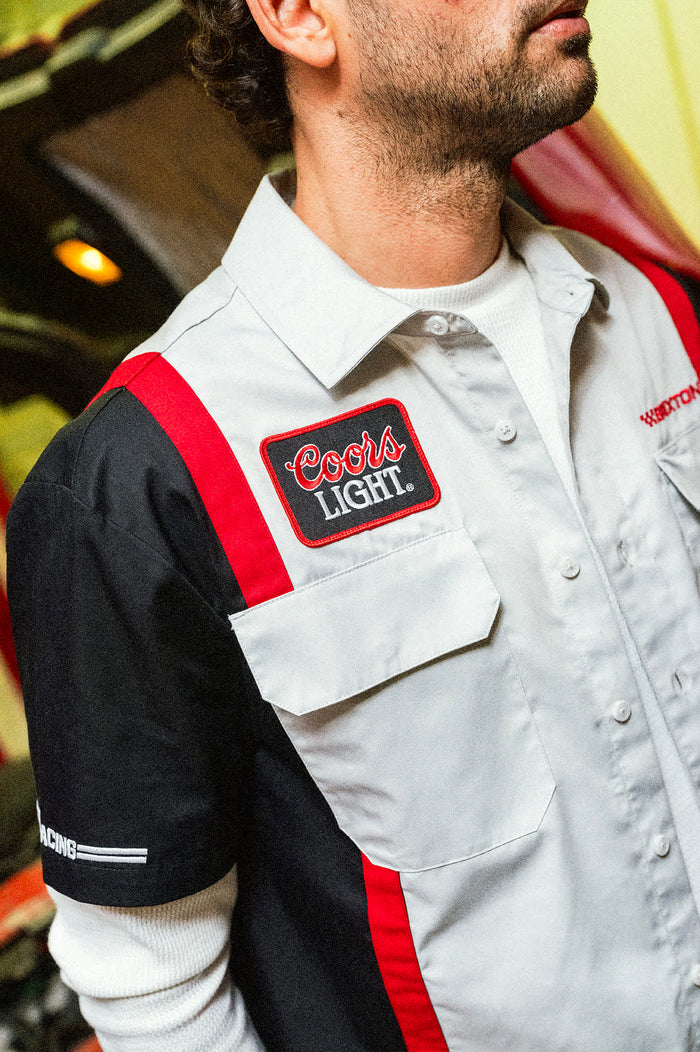 Men's Coors Light Shake Down S/S Shirt in the color Silver/Black - Men's Lifestyle image