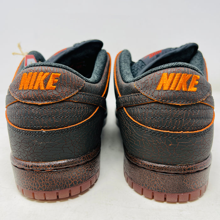 Nike Dunk SB Low Krampus