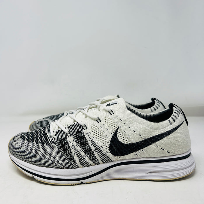 Nike Flyknit Trainer White Black