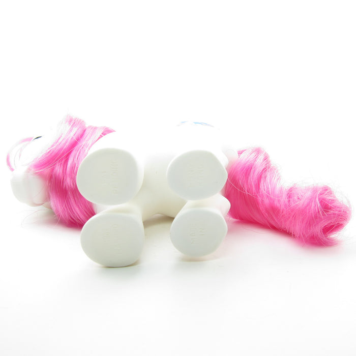 White Lil Tot pony with pink hair