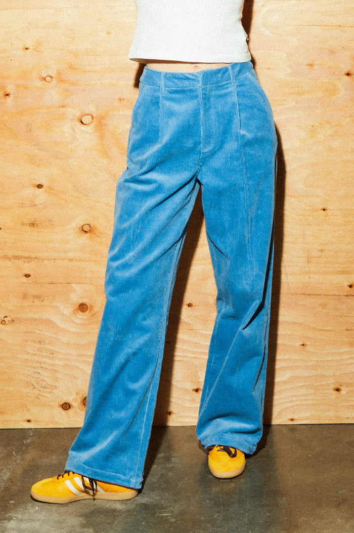 Women's Ludlow Trouser Pant in the color Borrowed Blue Corduroy - Women's Lifestyle 2.0