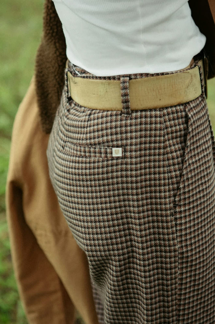Women's Ludlow Trouser Pant in the color Pinecone Brown Houndstooth - Additional Fit image