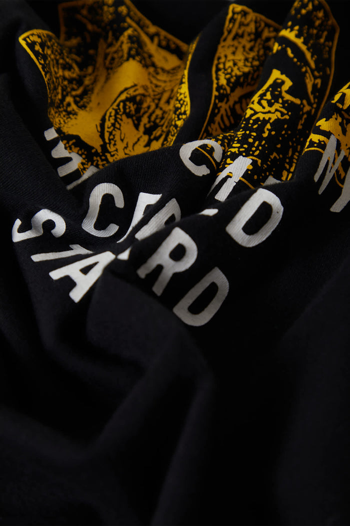 Men's Mollar Short Sleeve Cropped Shirt in the color Black - Additional Laydown image