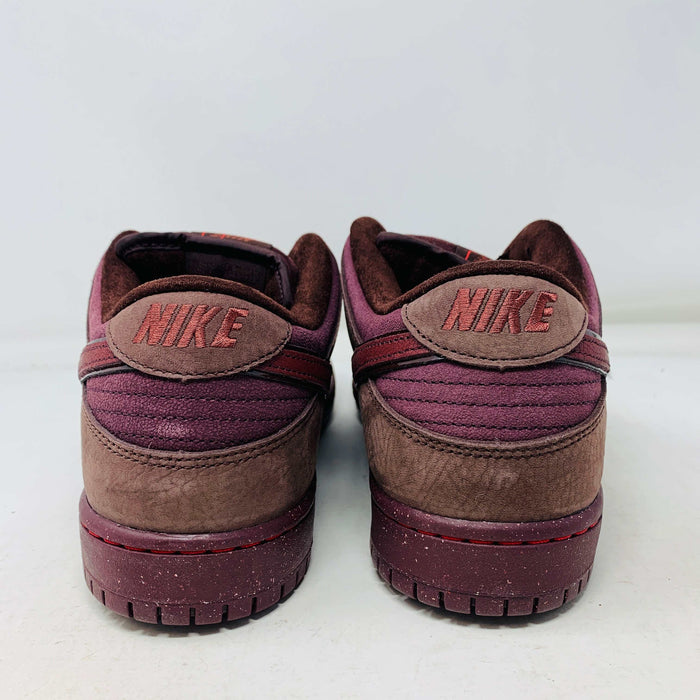 Nike SB Dunk Low City Of Love Burgundy Crush