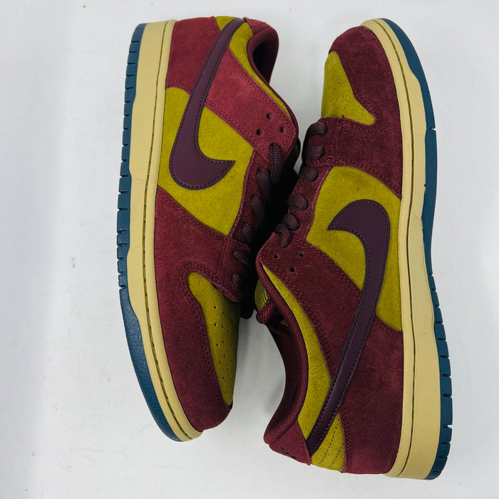 Nike SB Dunk Low Dark Team Red Olive Flak