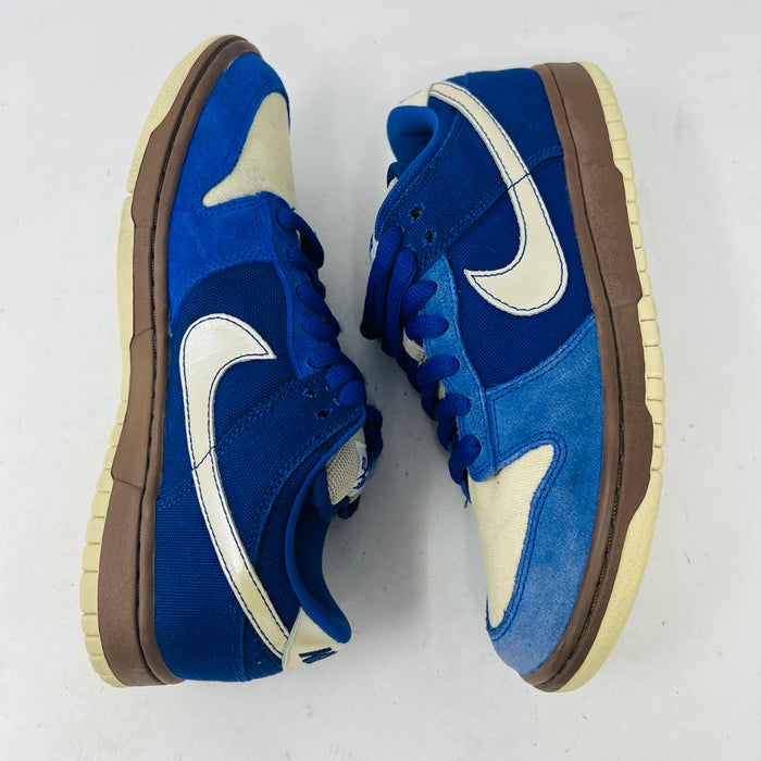 Nike SB Dunk Low Gold Rail