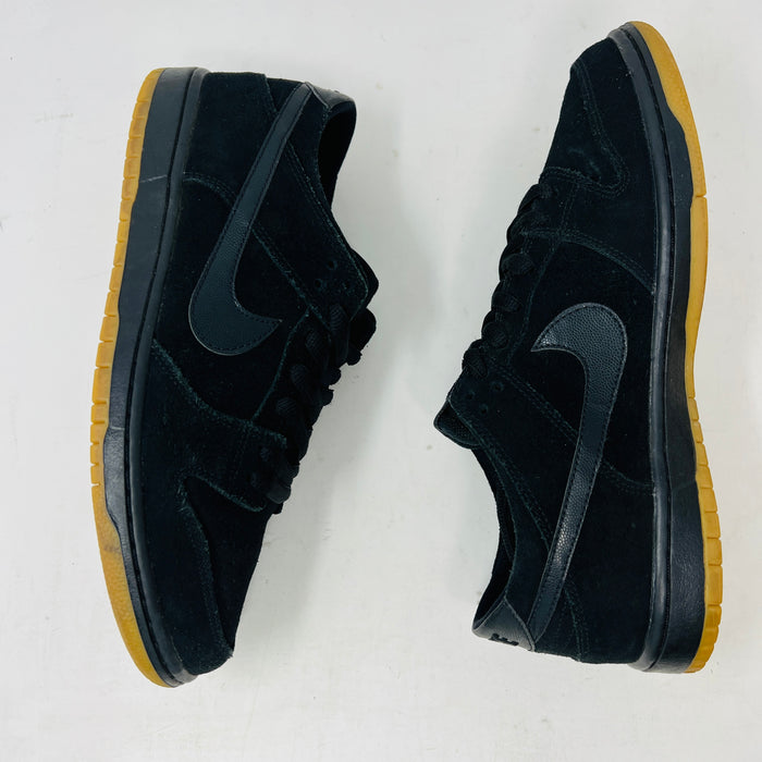 Nike SB Dunk Low IW Black Gum