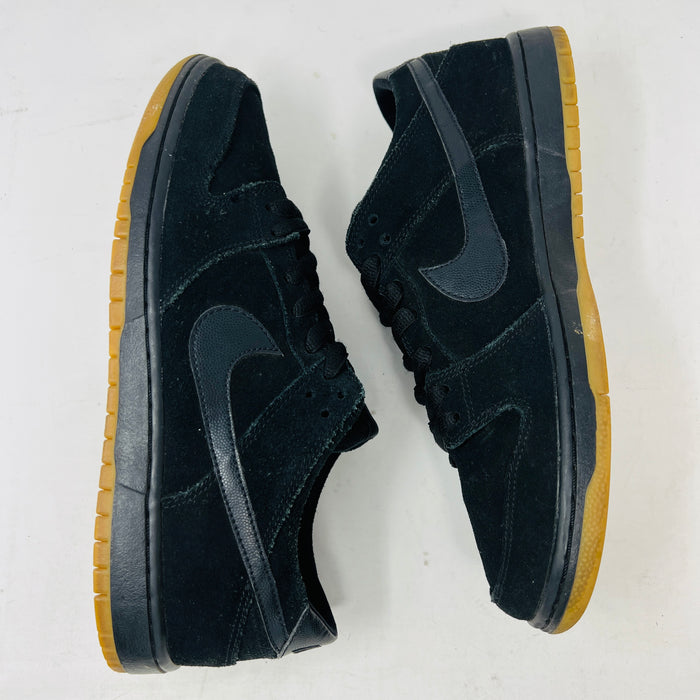 Nike SB Dunk Low IW Black Gum
