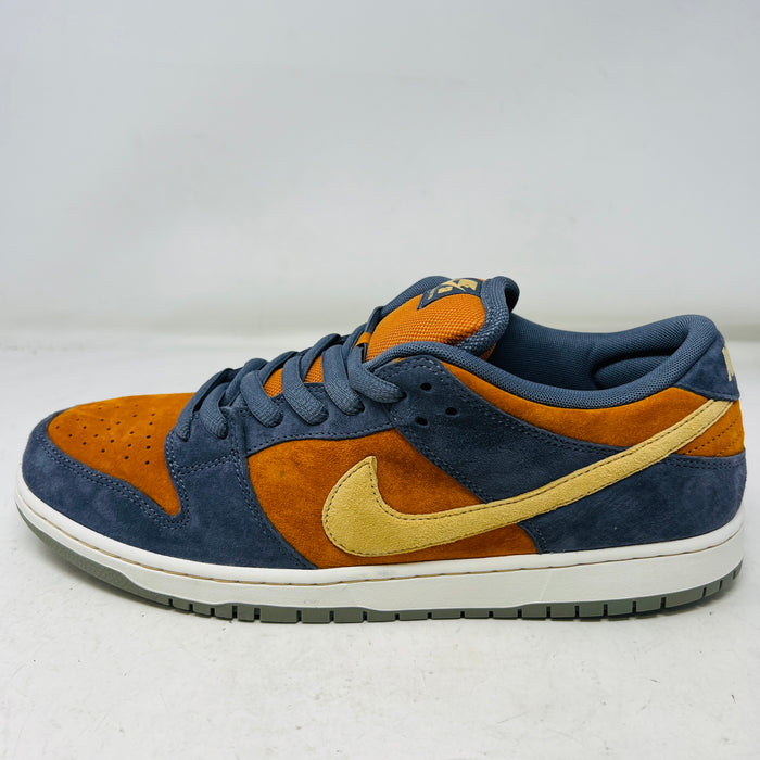 Nike SB Dunk Low Light Carbon Monarch