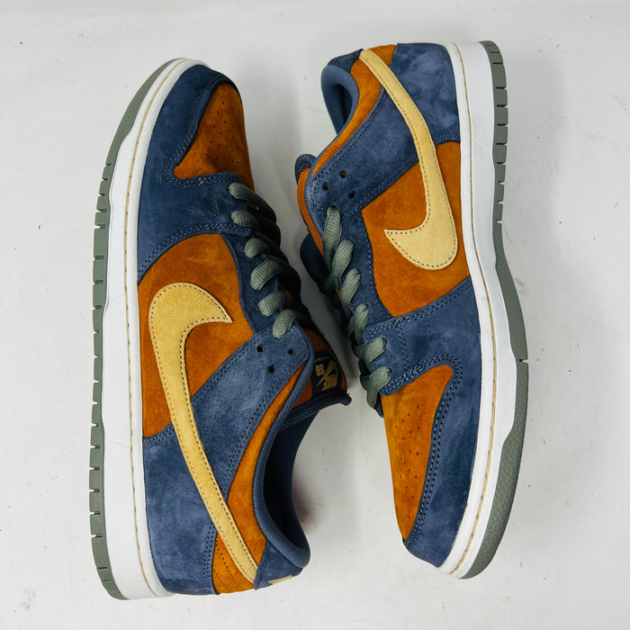 Nike SB Dunk Low Light Carbon Monarch