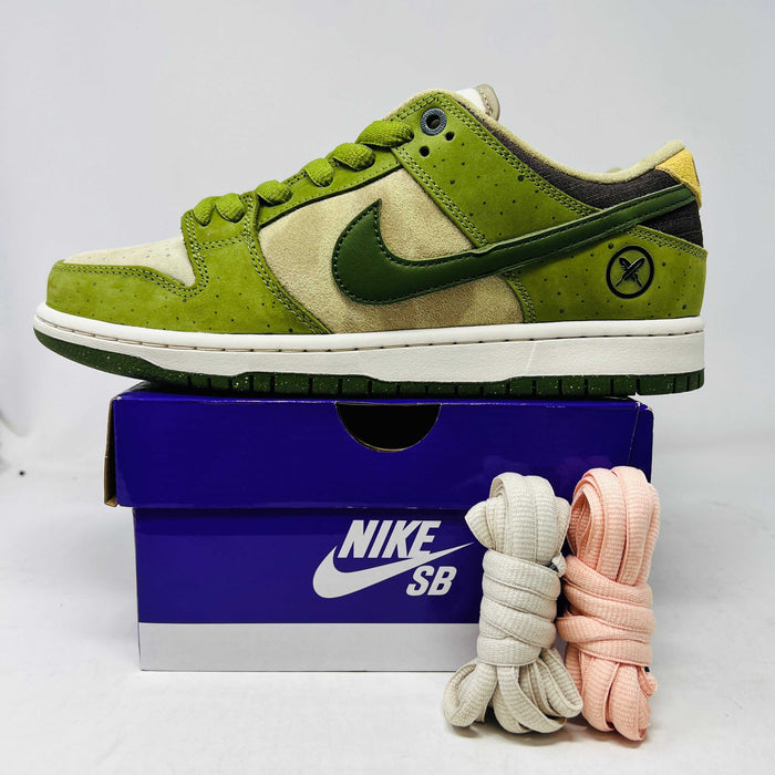 Nike SB Dunk Low Yuto Horigome Matcha Asparagus sneakers with extra cream and pink laces, 2025 edition, brand new condition