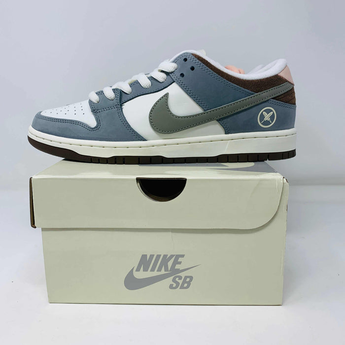 Nike SB Dunk Low Yuto Horigome 2023 sneakers with pink and brown laces, brand new in good box condition