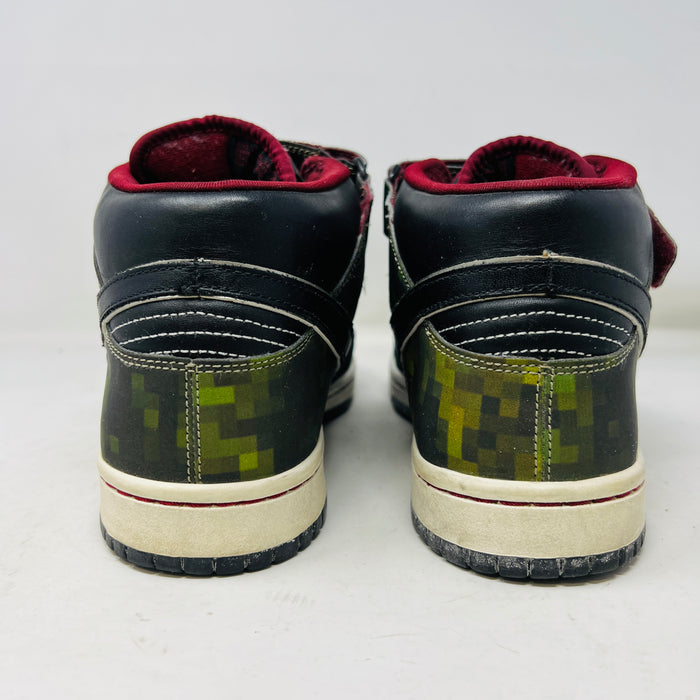 Nike SB Dunk Mid Nitraid