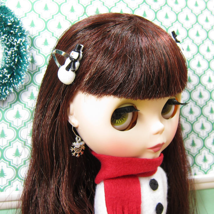 Blythe doll barrettes with glitter snowman