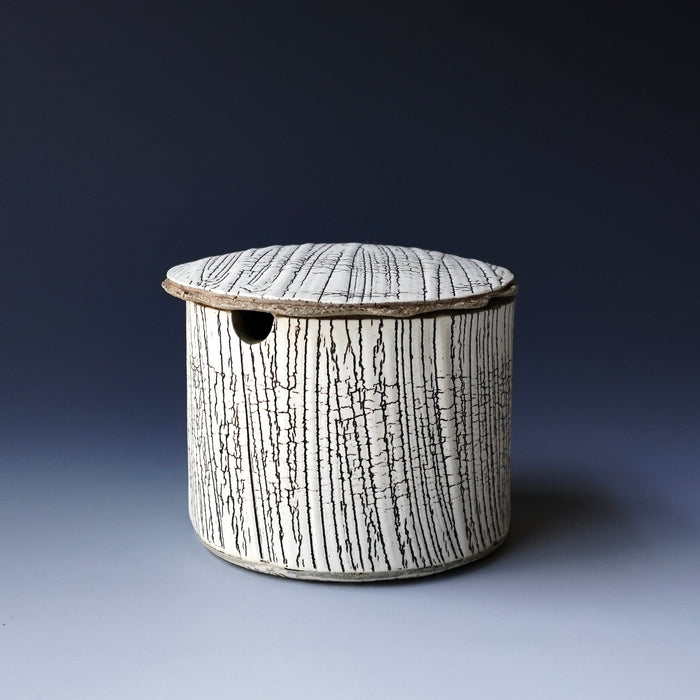 Sugar pot