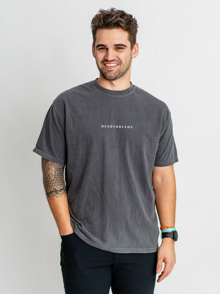 TAMPA BAY FOOTBALL v2 - “DT ESSENTIAL" PREMIUM T - SHIRT – T-Shirt – Dead Threads Apparel