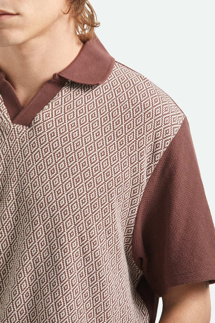 Men's Theo Jacquard Short Sleeve Polo in the color Chocolate/Off White - Additional Fit image