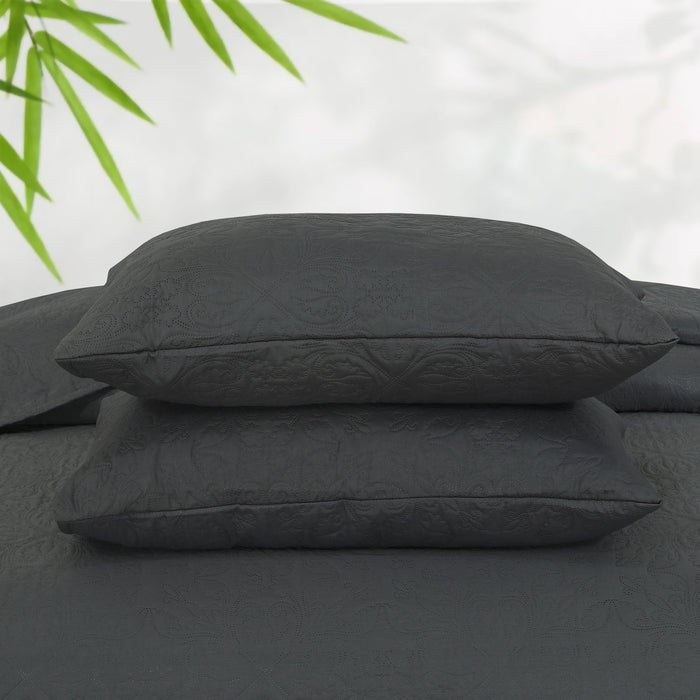 Ultrasonic Quilted Bedspread 3 PCS Design  126 - Nishat Creative Store
