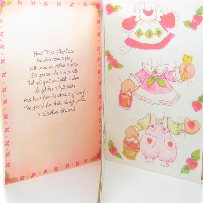 Vintage Strawberry Shortcake paper doll card with clothes & outfits