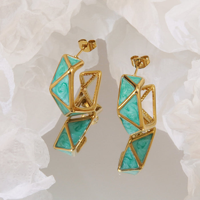 White Leaf Triangular Misshape Earring In Green (EAN535G)
