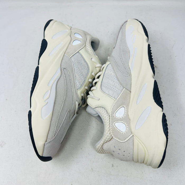 adidas Yeezy Boost 700 Analog