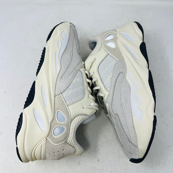 adidas Yeezy Boost 700 Analog