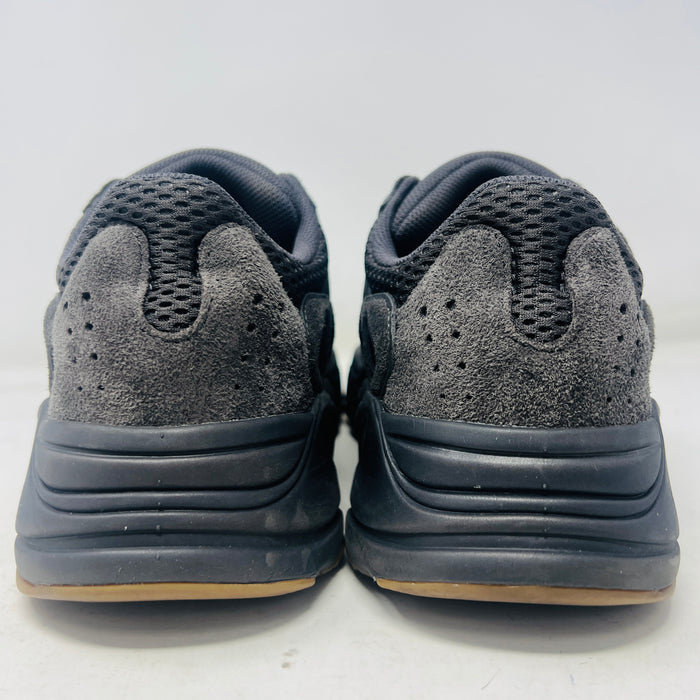 adidas Yeezy Boost 700 Utility Black