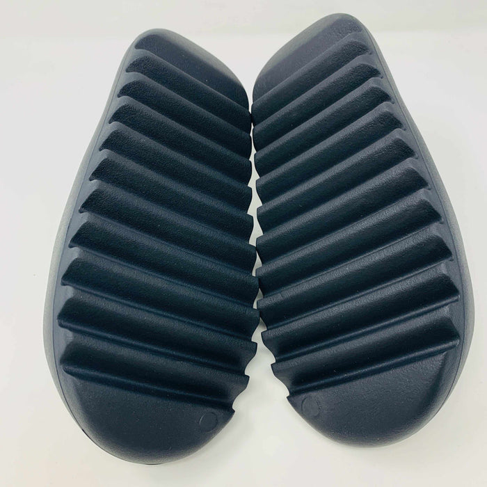 Yeezy Slide Onyx, brand new, 2022 release, authentic footwear.