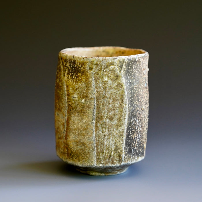 Yunomi (tea cup)