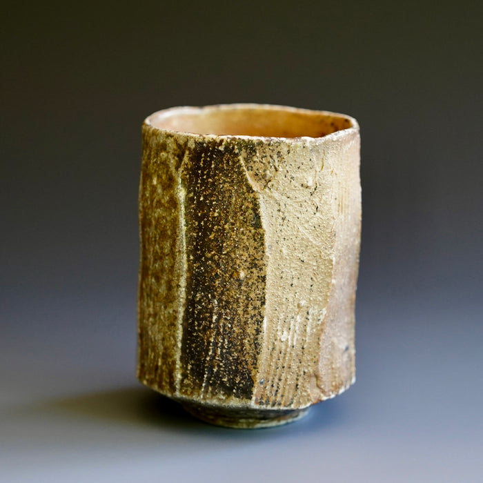 Yunomi (tea cup)