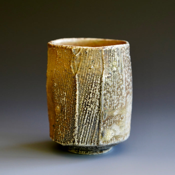 Yunomi (tea cup)